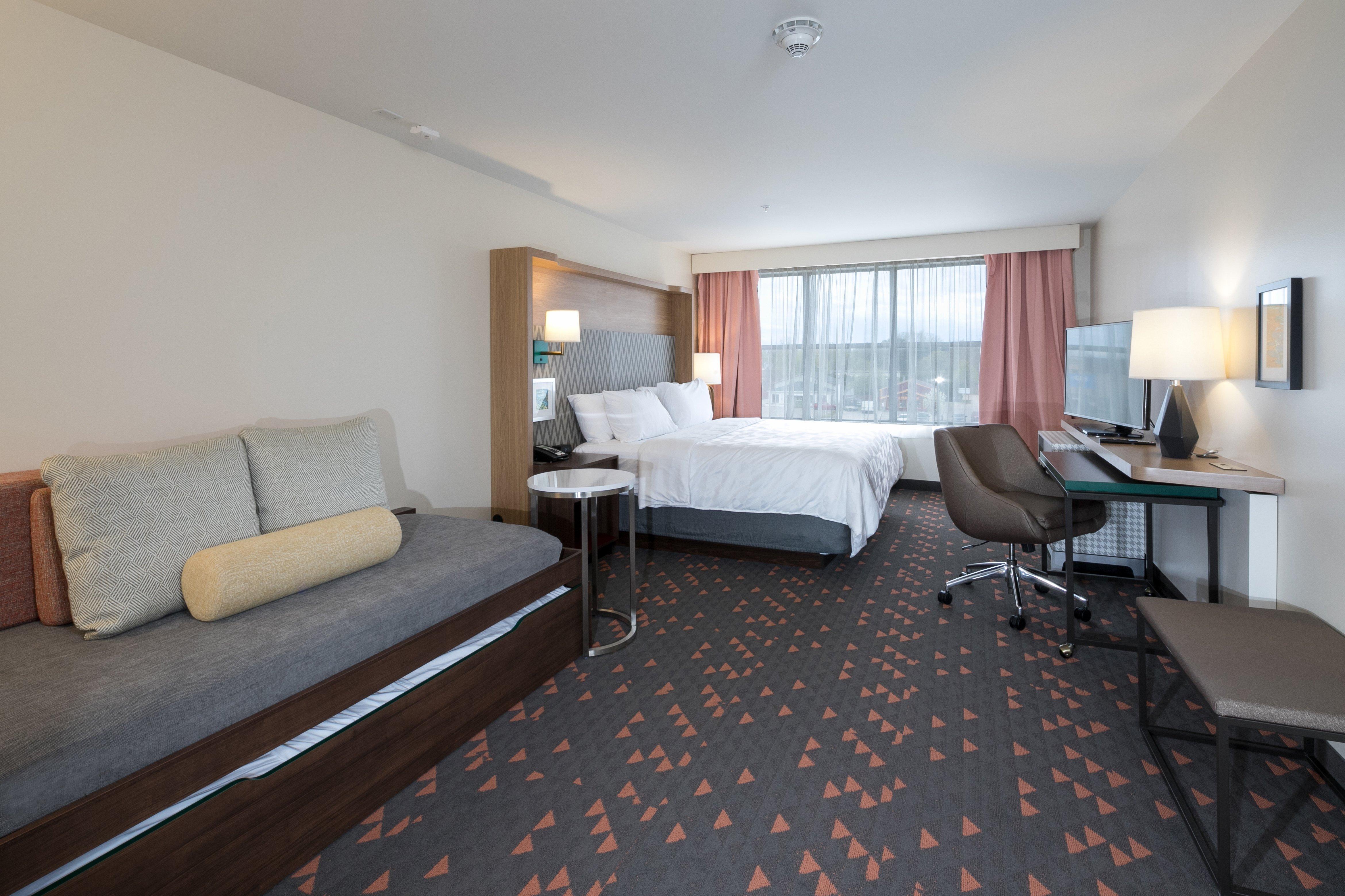 Holiday Inn Hotel & Suites - Mount Pleasant By Ihg Exterior foto